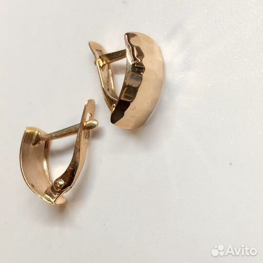 Золотые серьги 585 пробы