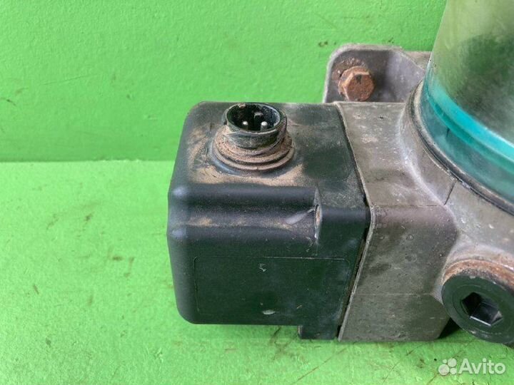 Насос центральной смазки MAN TGA