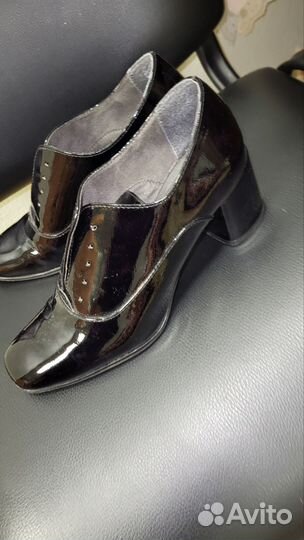 Туфли женские Tamsris натуральная кожа и лак