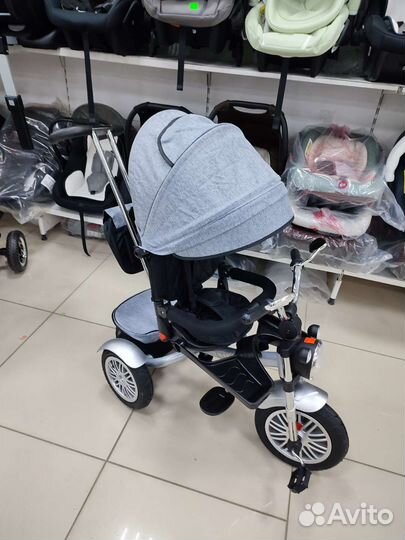 Коляска.-велосипед фара, спинка регулируется