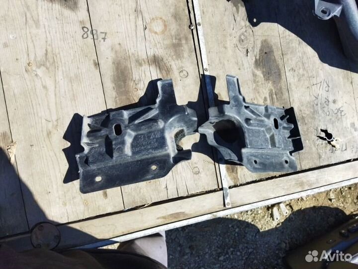 Диффузор радиатора Lexus Gs430 UZS190 3uzfe 2005