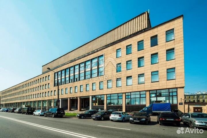 Уборщик офисных помещений