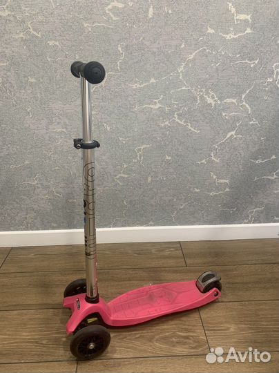 Самокат maxi micro