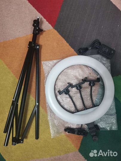 Кольцевая лампа со штативом 35см