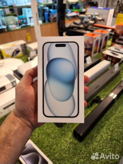 iPhone 15, 256 ГБ