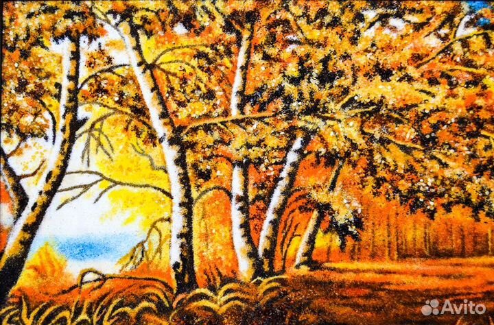 Картина из янтаря - Пейзаж в лесу Array