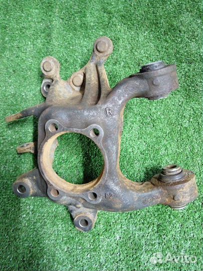 Кулак поворотный задний правый Kia Optima JF G4KH