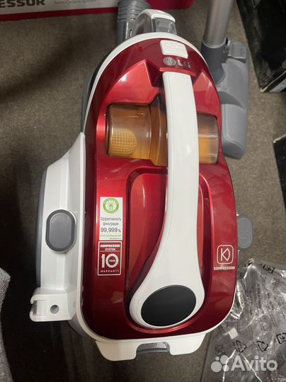 Пылесос Lg Kompressor vk89383hu