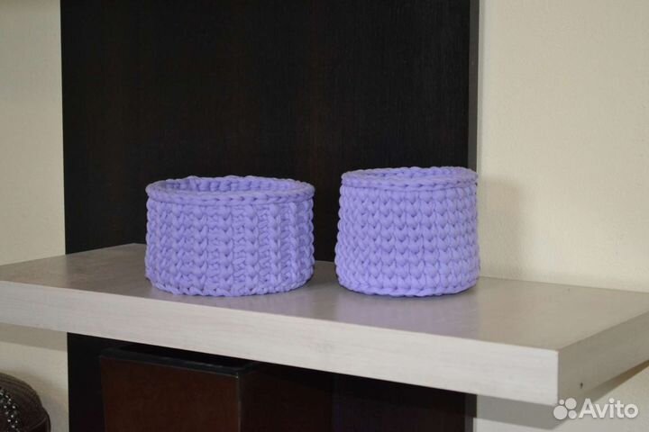 Вязаные корзинки декор