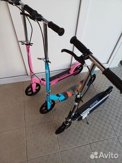 Двухколесный самокат scooter с ручным тормозом