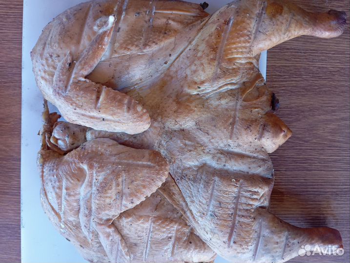 Грудинка, курица и рыба горячего копчения