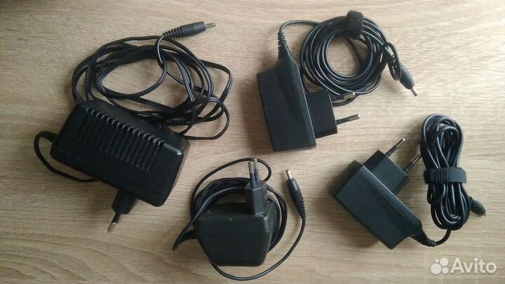 Блоки питания Адаптеры Зарядные устройства