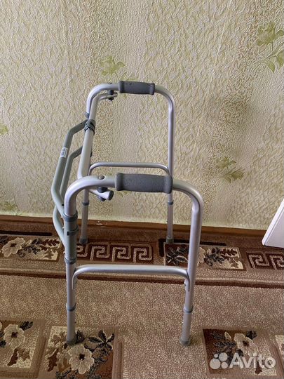 Ходунки для взрослых