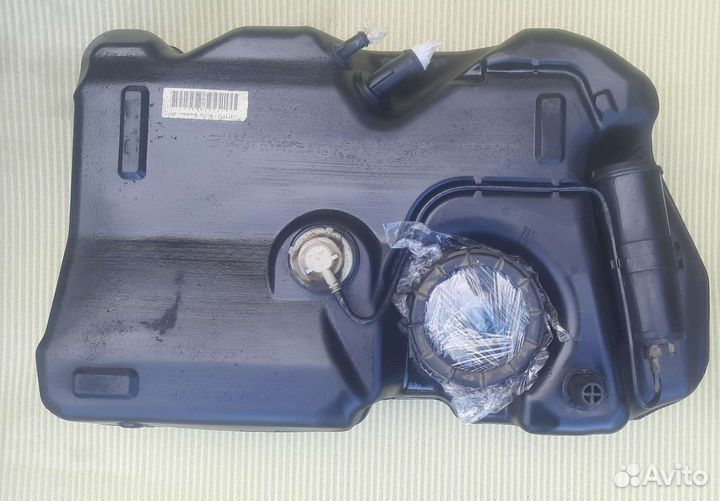 Бензобак Ford Fusion 2007