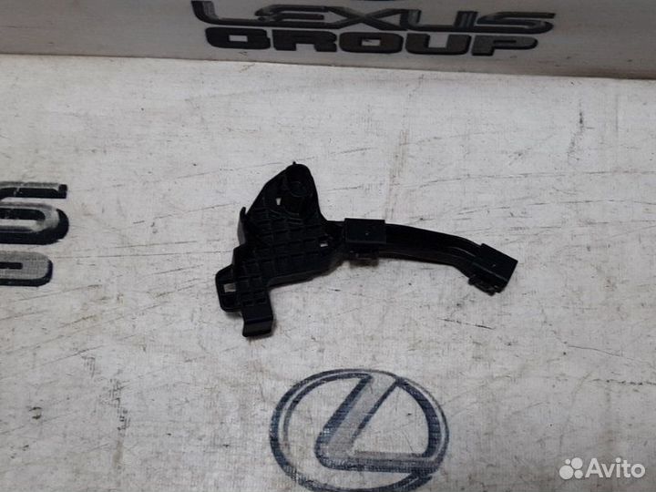 Кронштейн передний Toyota Rav4 axah52L A25afxs