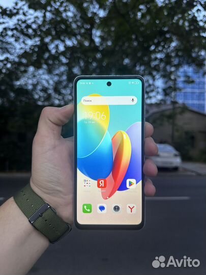 TECNO Spark Go 2024, 3/64 ГБ