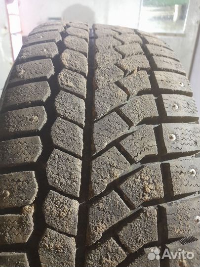 Viatti Brina Nordico V-522 215/55 R16 90H