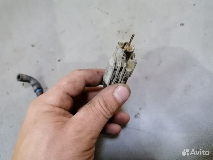 Клапан электромагнитный для Ford Escort/Orion 1989