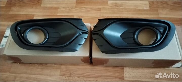 Продам накладку для птф для Рено Логан 2