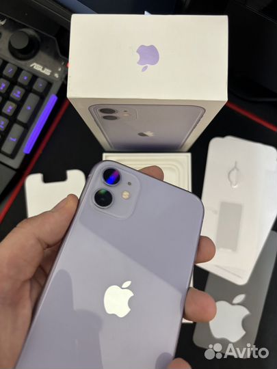 iPhone 11, 64 ГБ