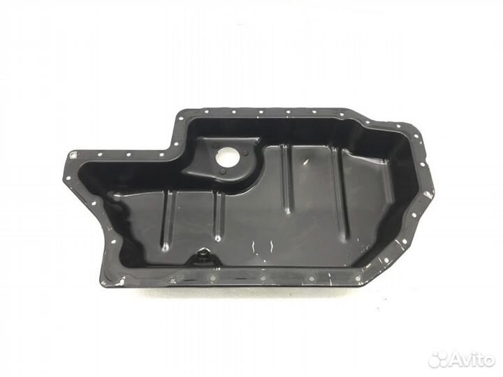 Поддон двигателя Audi A8 D3 BVJ 2008