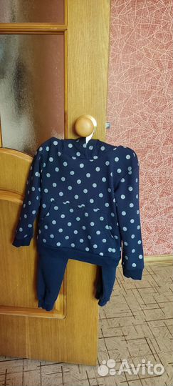 Продам костюм на девочку