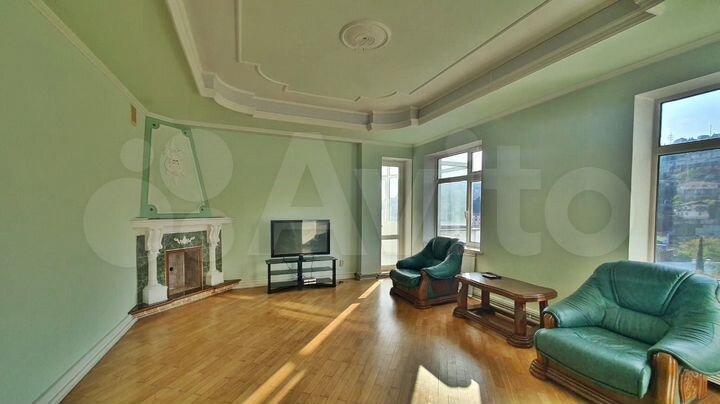 4-к. квартира, 165 м², 6/7 эт.