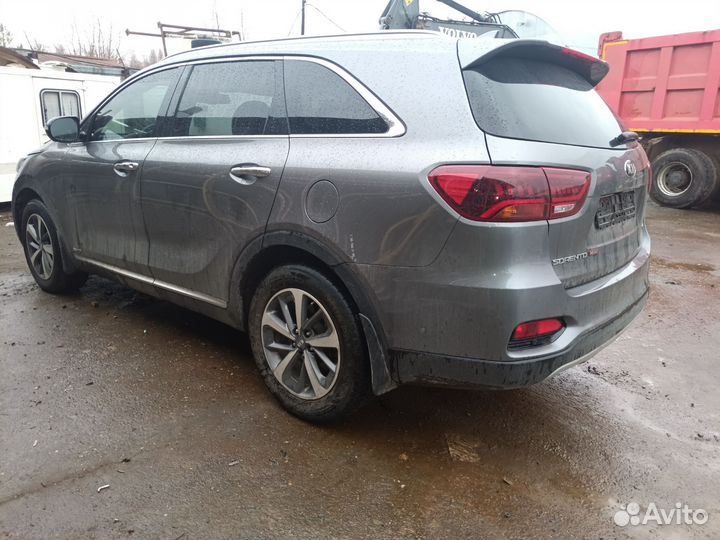 Kia Sorento (UM) Prime в разборе по частям