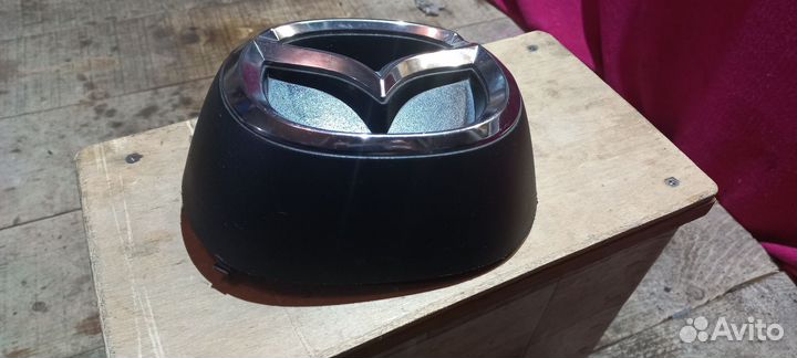 Значок(эмблема)mazda