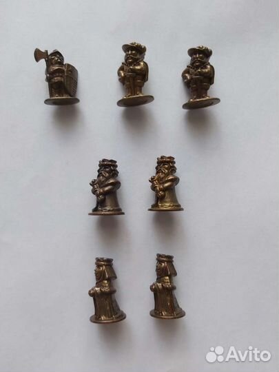 Киндер - сюрприз игрушки