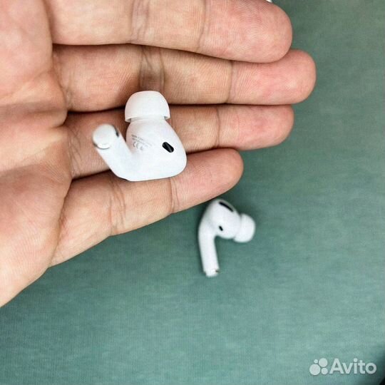 AirPods Pro 2: Музыка в каждом движении