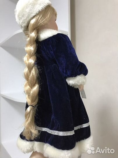 Кукла фарфоровая коллекционная