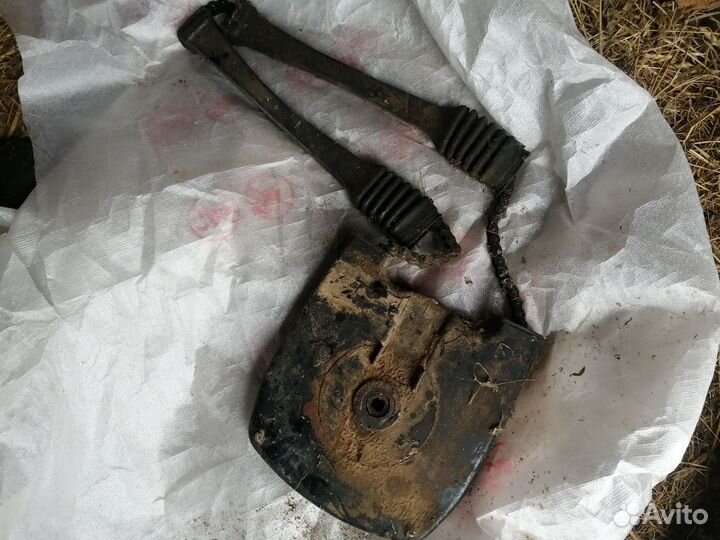 Кожух со звёздочкой от мотоцикла Ява 350/634