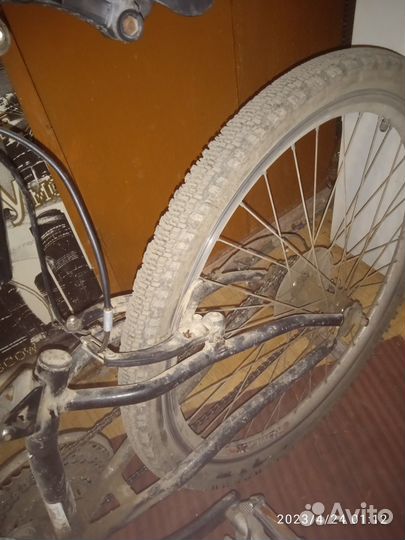 Продам горный велосипед,взрослый цена 5000