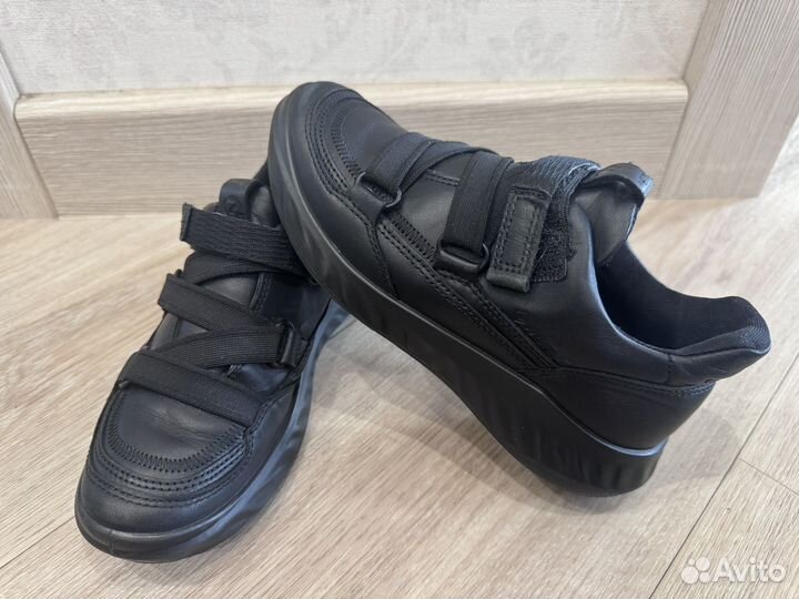 Кроссовки Ecco