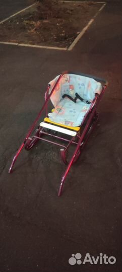 Детские санки с колесами