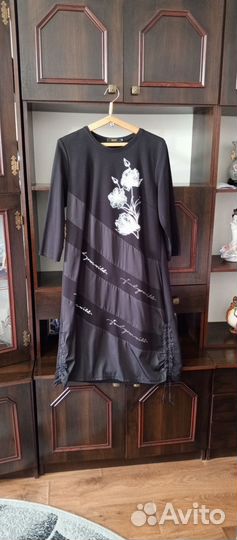 Платье женское