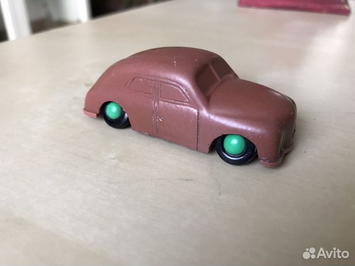 Игрушка СССР машинка 1950 раритет Москва