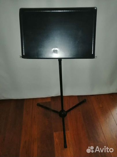 Пюпитр (подставка для нот)