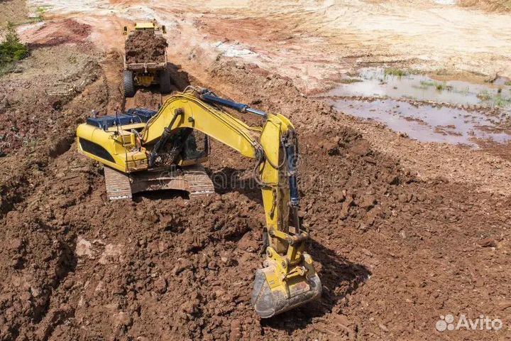 Глина красная с карьера доставка камазом