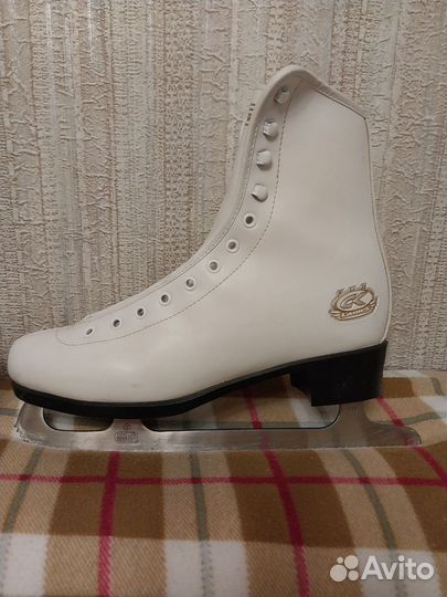 Коньки фигурные