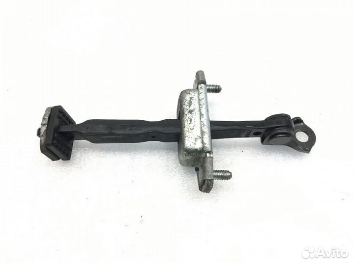 Ограничитель двери задний правый Kia Optima 3