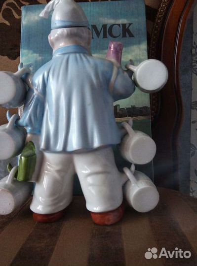 Статуэтка штоф