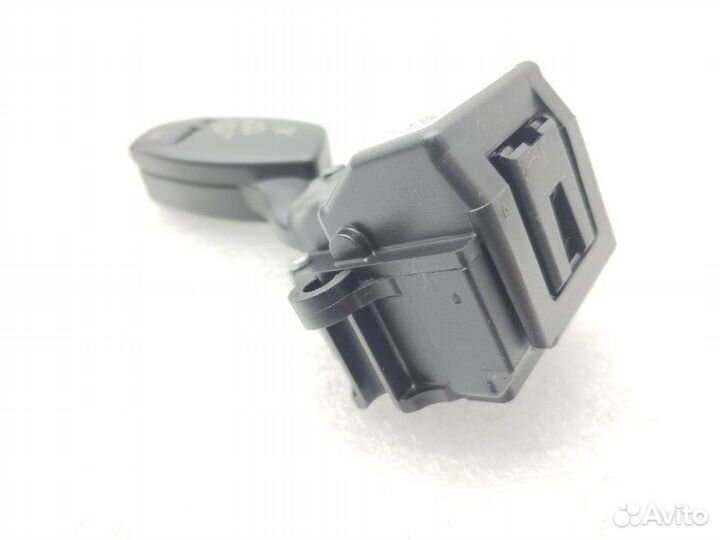 Подрулевой переключатель поворотников Bmw 5-Series