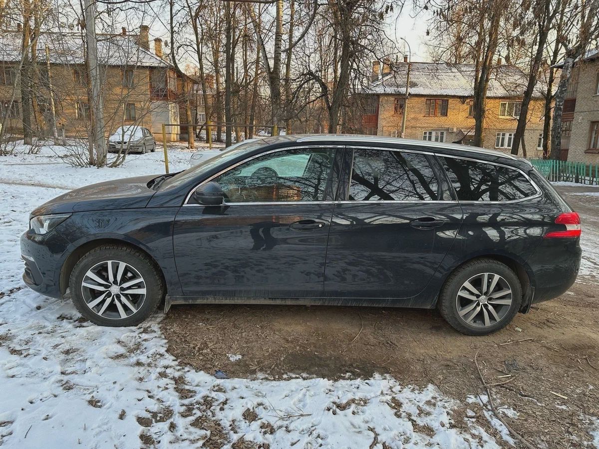 Peugeot 308: фото из отзыва