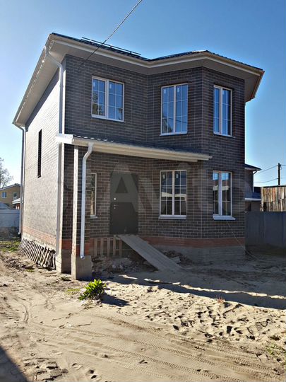 Коттедж 121 м² на участке 5 сот.