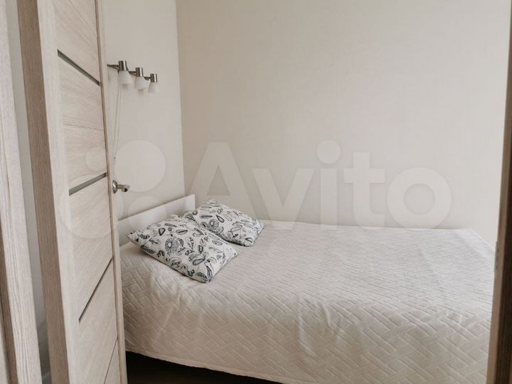 1-к. квартира, 32 м², 10/16 эт.