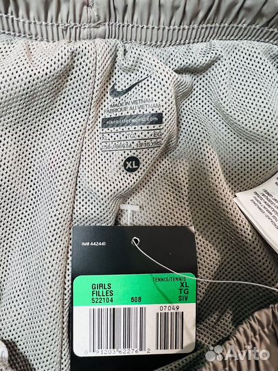 Спортивный костюм nike для подростка