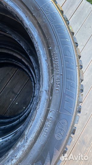 Michelin X-Ice North 3 245/50 R18