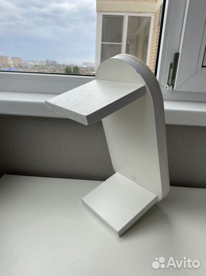 Маникюрная подставка для рук бу